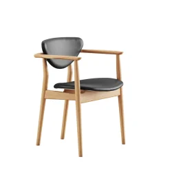 House of Finn Juhl 109 Armchair, valnød af Finn Juhl><noscript><img width=