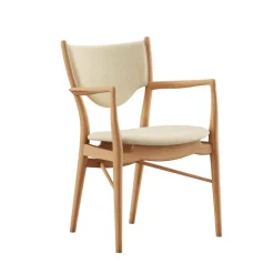 House of Finn Juhl 46 Armchair, valnød af Finn Juhl><noscript><img width=