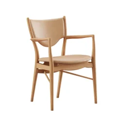 House of Finn Juhl 46 Armchair, valnød af Finn Juhl><noscript><img width=