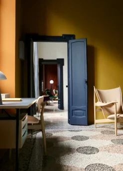 House of Finn Juhl 108 Chair, valnød af Finn Juhl><noscript><img width=