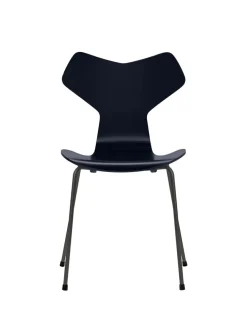 Fritz Hansen 3130 Grand Prix stol lakeret af Arne Jacobsen><noscript><img width=