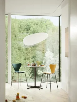Fritz Hansen 3177 Junior Højstol, farvet ask af Arne Jacobsen><noscript><img width=