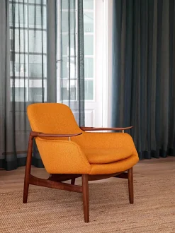 House of Finn Juhl 53 Lænestol, eg olie af Finn Juhl><noscript><img width=