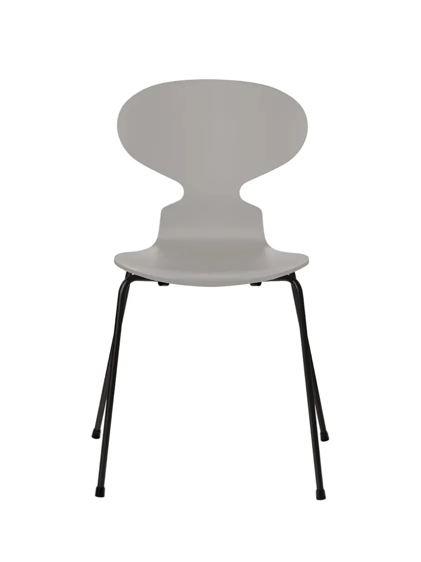 Fritz Hansen 3101 Myren Stol lakeret af Arne Jacobsen> Spisebordsstole