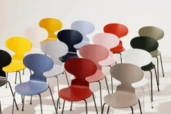 Fritz Hansen 3101 Myren Stol lakeret af Arne Jacobsen><noscript><img width=