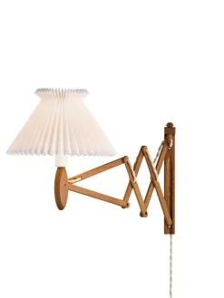 Le Klint 224-6 Sax Væglampe Jubilæumsudgave, smoked oak fra><noscript><img width=