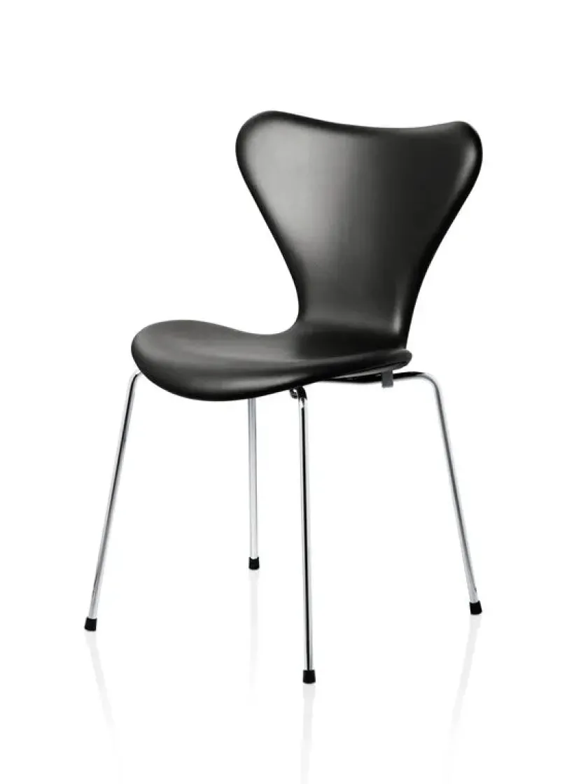 Fritz Hansen 3107 Serie 7, fuldpolstret af Arne Jacobsen> Spisebordsstole