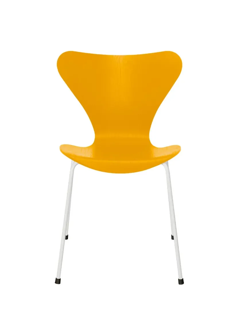 Fritz Hansen 3107 Serie 7 stol i farvet ask af Arne Jacobsen> Spisebordsstole