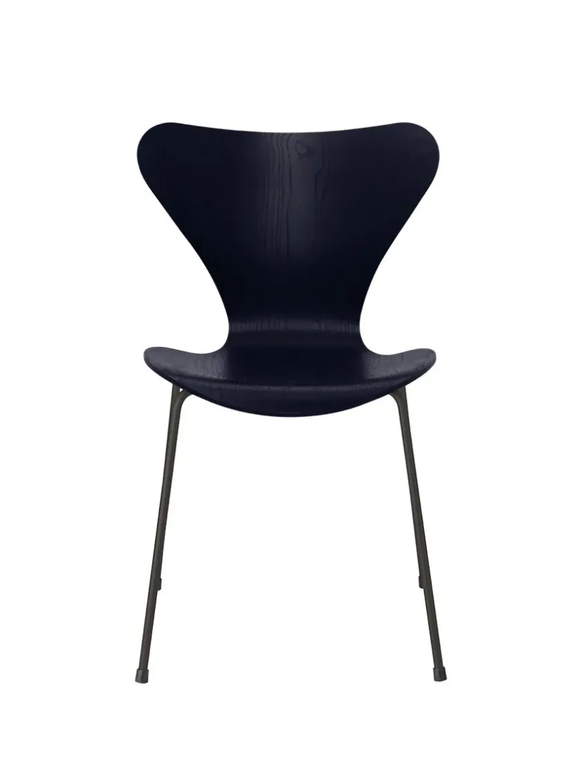 Fritz Hansen 3107 Serie 7 stol i farvet ask af Arne Jacobsen> Spisebordsstole