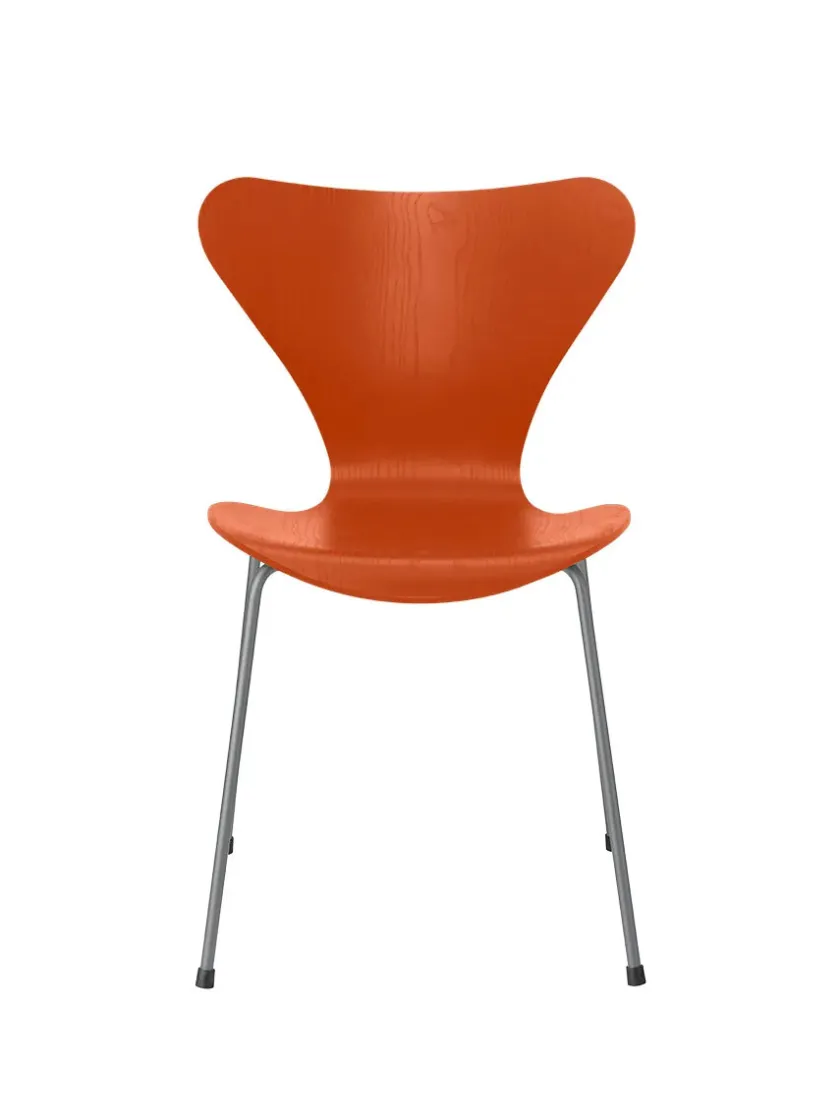 Fritz Hansen 3107 Serie 7 stol i farvet ask af Arne Jacobsen> Spisebordsstole