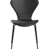 Fritz Hansen 3107 stol, fuldpolstret Essential læder sort/sort stel af Arne Jacobsen> Spisebordsstole