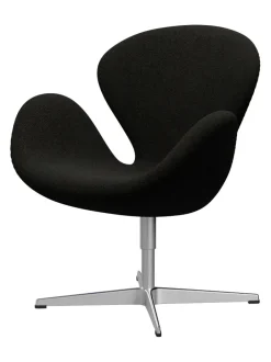 Fritz Hansen 3320 Svanen i stof (prisgruppe 1) af Arne Jacobsen><noscript><img width=