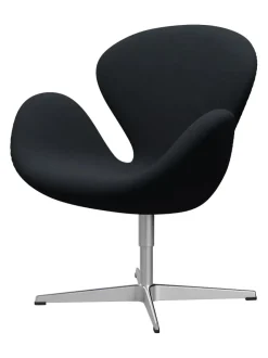 Fritz Hansen 3320 Svanen i stof (prisgruppe 1) af Arne Jacobsen><noscript><img width=