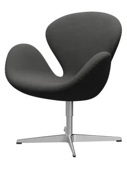 Fritz Hansen 3320 Svanen i stof (prisgruppe 1) af Arne Jacobsen><noscript><img width=