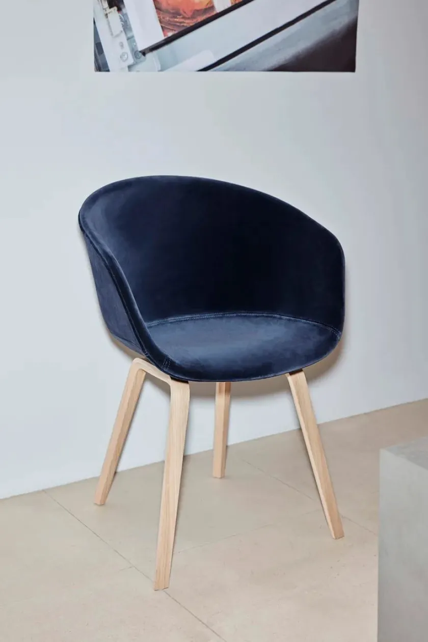 HAY About a Chair AAC22 forsidepolstret, hvid skal fra> Spisebordsstole