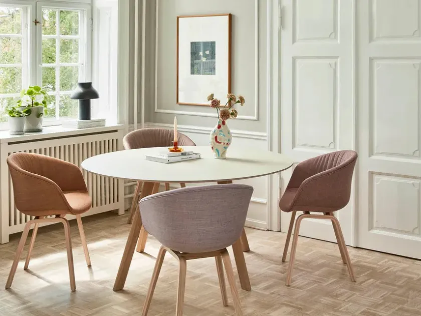 HAY About a Chair AAC22 forsidepolstret, hvid skal fra> Spisebordsstole