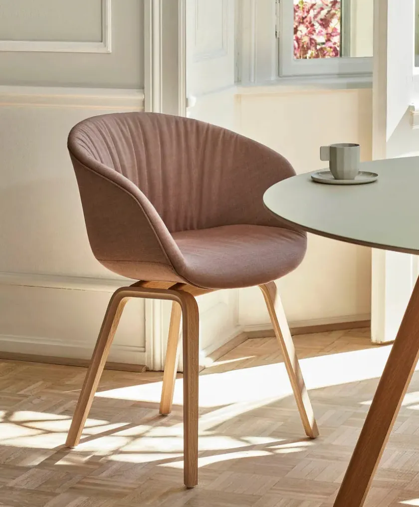 HAY About a Chair AAC22 forsidepolstret, hvid skal fra> Spisebordsstole