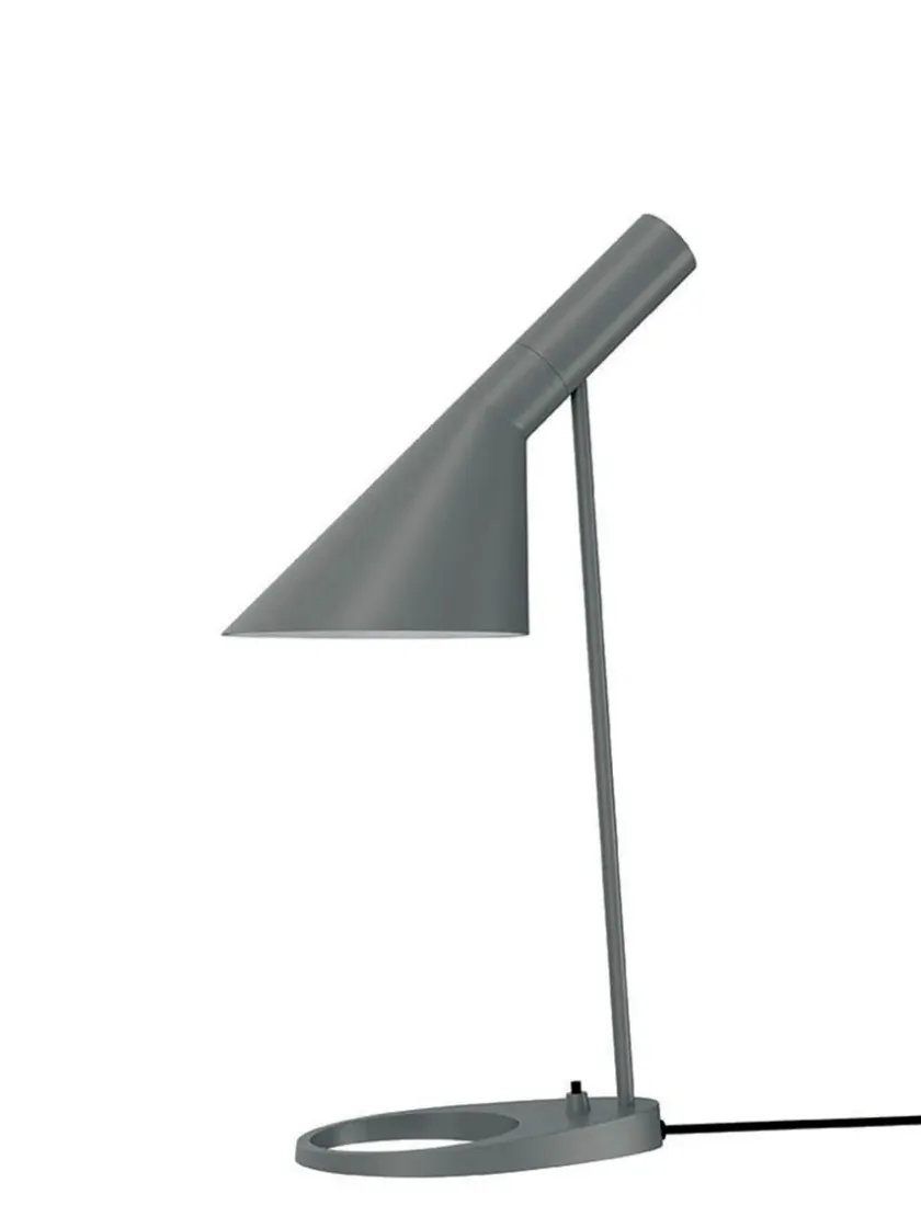 Louis Poulsen AJ bordlampe fra> Skrivebordslamper|Spots