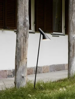 Louis Poulsen AJ Garden Pullert, høj fra> Spots|Udendørslamper