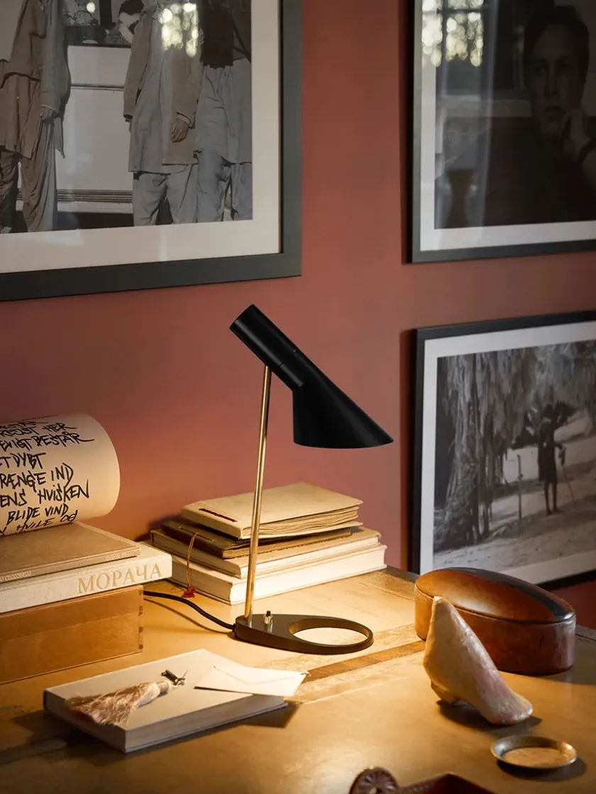 Louis Poulsen AJ Mini bordlampe fra> Skrivebordslamper|Spots