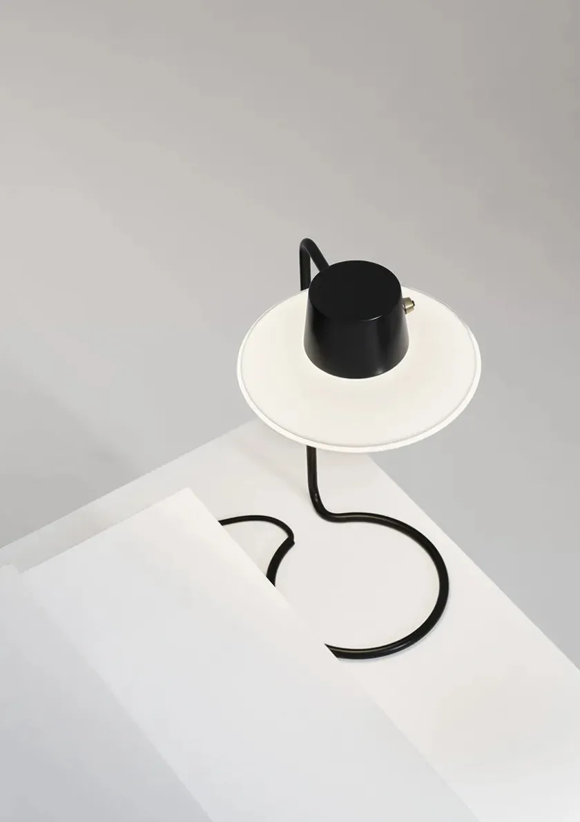 Louis Poulsen AJ Oxford 410 Bordlampe fra> Spots