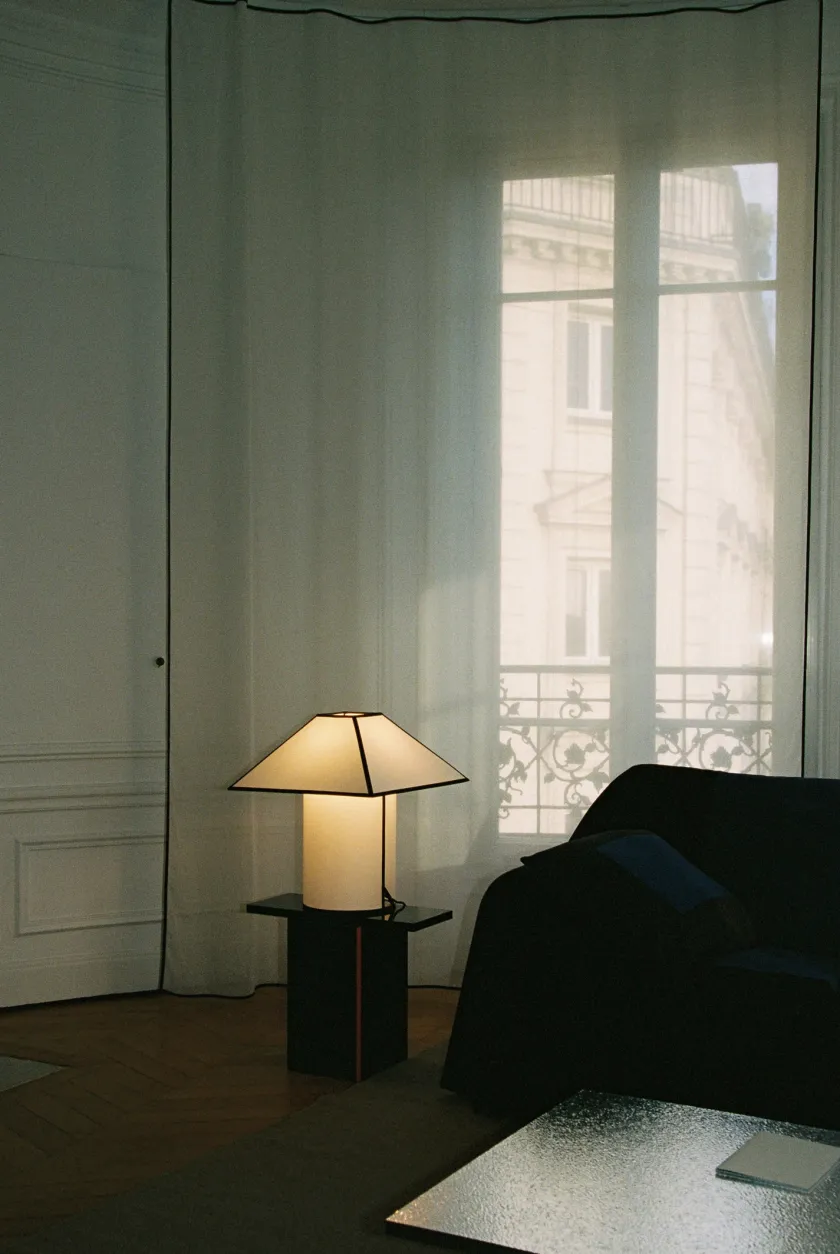 HAY Ava Pyramid Table Lamp fra> Spots