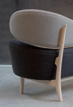 House of Finn Juhl Baker Sofa af Finn Juhl><noscript><img width=