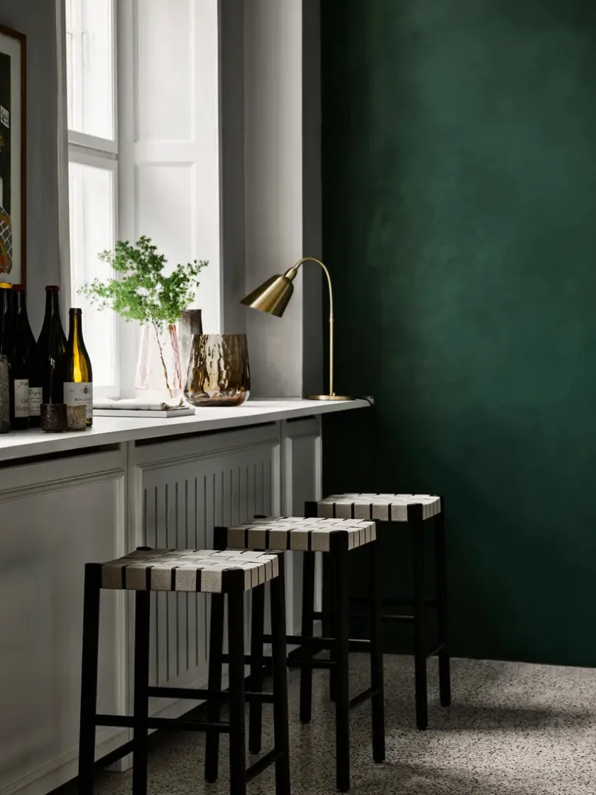 &Tradition Betty barstol TK7 fra> Barstole