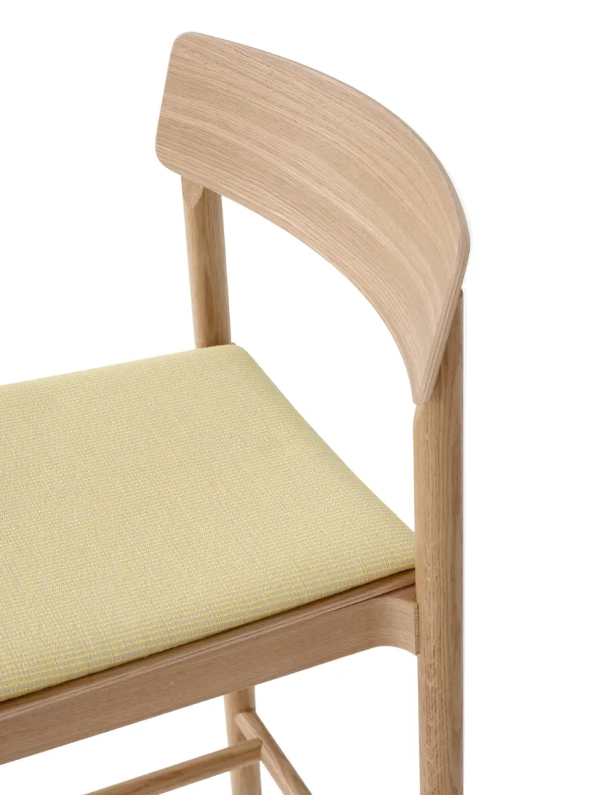 &Tradition Betty TK17 Bar Chair fra> Barstole