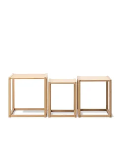 Fredericia Furniture BM375 Nesting Tables af Børge Mogensen><noscript><img width=