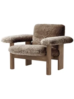 Audo Copenhagen Brasilia Lounge Chair, low back, sheepskin fra><noscript><img width=