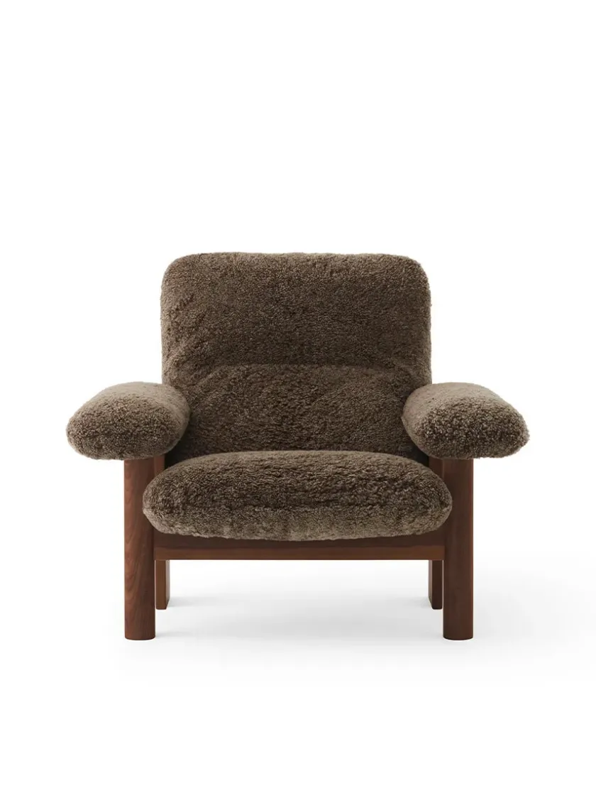 Audo Copenhagen Brasilia Lounge Chair, Natural Oak Sheepskin Nature fra> Lænestole