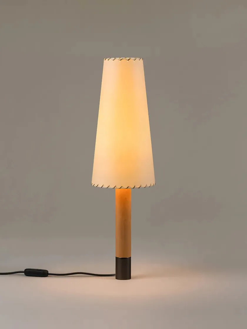 Santa & Cole Básica M2 Bordlampe fra Santa and Cole> Spots