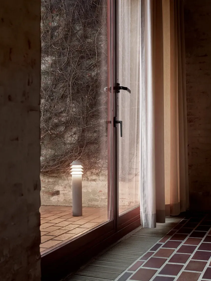 Louis Poulsen Bysted Garden Aluminium, Lav fra> Udendørslamper|Spots