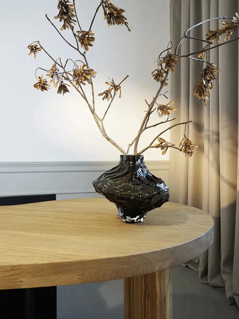 Hein Studio Canyon Vase Large, smoke fra> Gaver Til Hende|Vaser