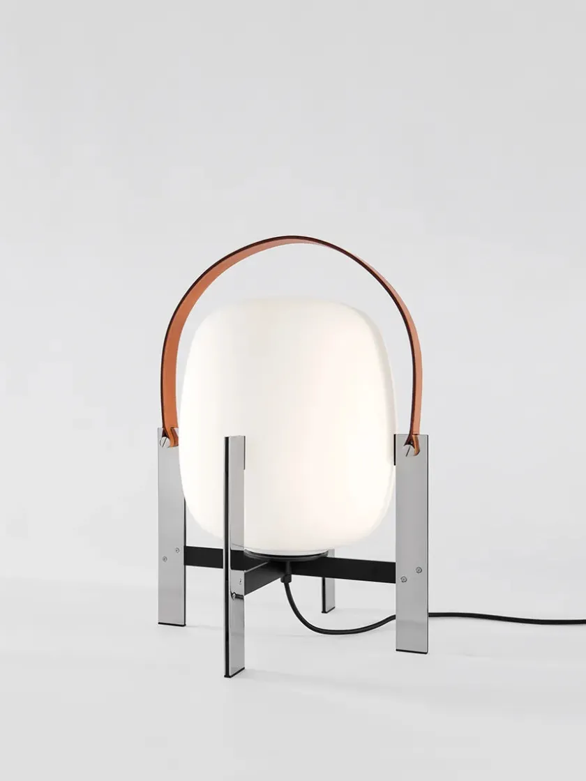 Santa & Cole Cesta Metal Lampe fra Santa and Cole> Spots