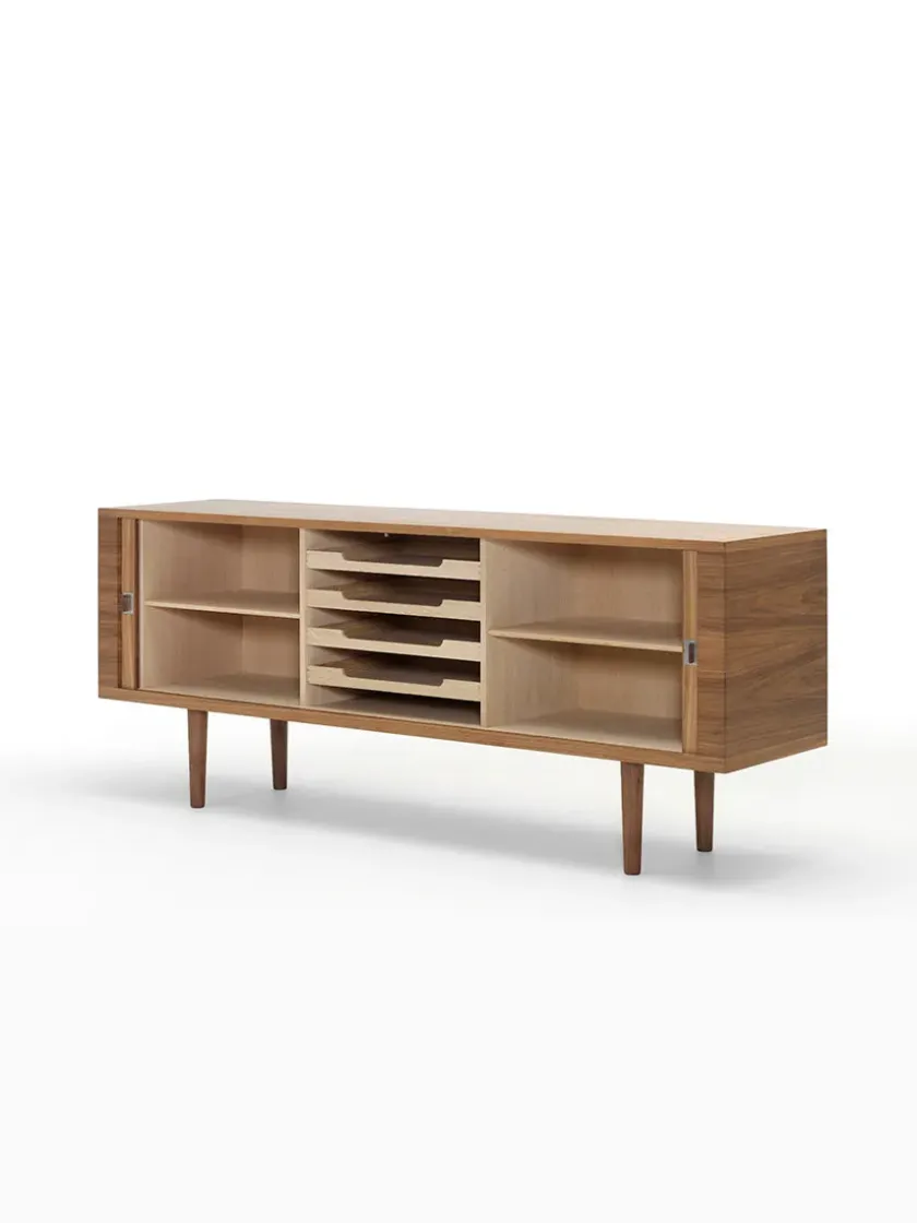 Carl Hansen & Søn CH825 Credenza Skænk af Hans J. Wegner> Skænke