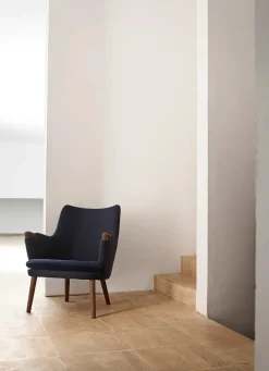 Carl Hansen & Søn CH71 Lænestol af Hans J. Wegner><noscript><img width=