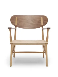 Carl Hansen & Søn CH22 Loungestol af Hans J. Wegner> Loungestole|Lænestole
