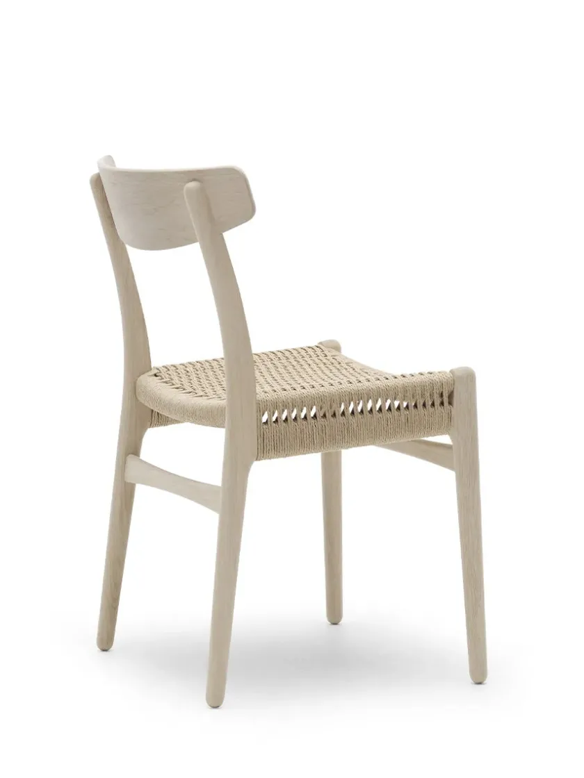 Carl Hansen & Søn CH23 Spisestol, eg hvidolie af Hans J. Wegner> Spisebordsstole