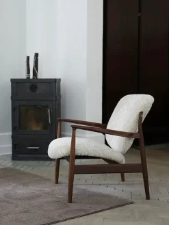 House of Finn Juhl Cirkel Tæppe, ufarvet af Finn Juhl><noscript><img width=