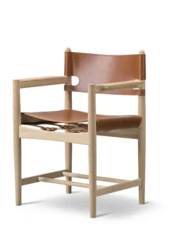 Fredericia Furniture Den Spanske Spisebordsstol med armlæn af Børge Mogensen><noscript><img width=