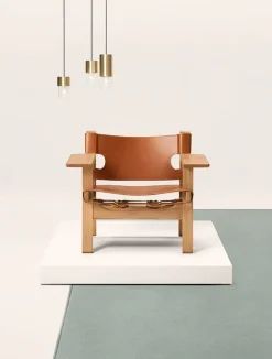 Fredericia Furniture Den Spanske Stol i cognac læder, eg lys olie af Børge Mogensen><noscript><img width=
