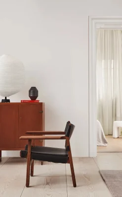Fredericia Furniture Den Spanske Stol i cognac læder, eg lys olie af Børge Mogensen><noscript><img width=