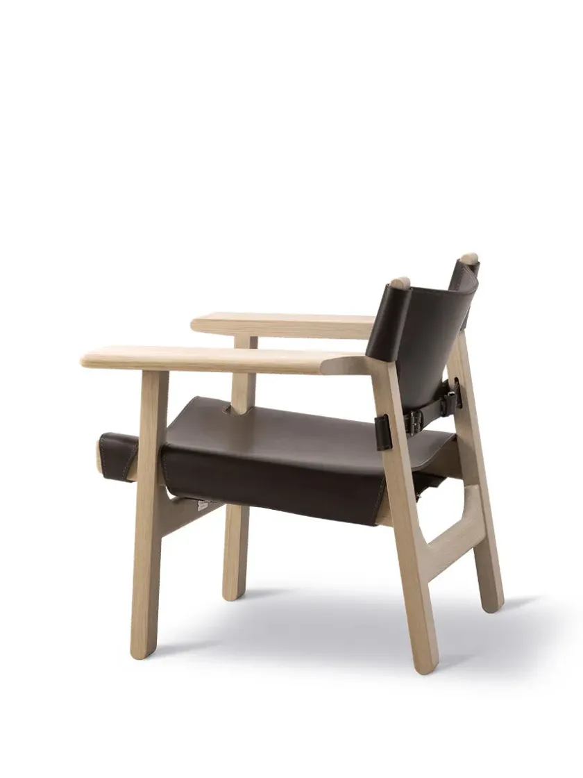 Fredericia Furniture Den Spanske Stol i sort læder, eg olie af Børge Mogensen> Lænestole