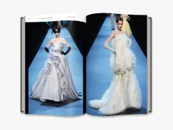 New Mags Dior Catwalk bog fra><noscript><img width=