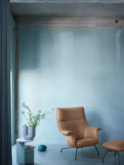 Muuto Doze Lounge Chair inkl. Fodskammel, easy leather root fra><noscript><img width=