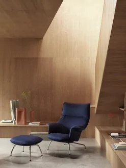 Muuto Doze Lounge Chair inkl. Fodskammel, black refine leather fra> Fodskamler|Lænestole