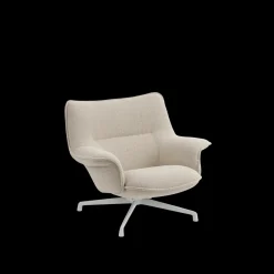 Muuto Doze Lounge Chair, Low Back, Refine Leather Cognac, Tube base fra><noscript><img width=