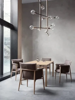 Carl Hansen & Søn E005 Embrace Chair af EOOS><noscript><img width=